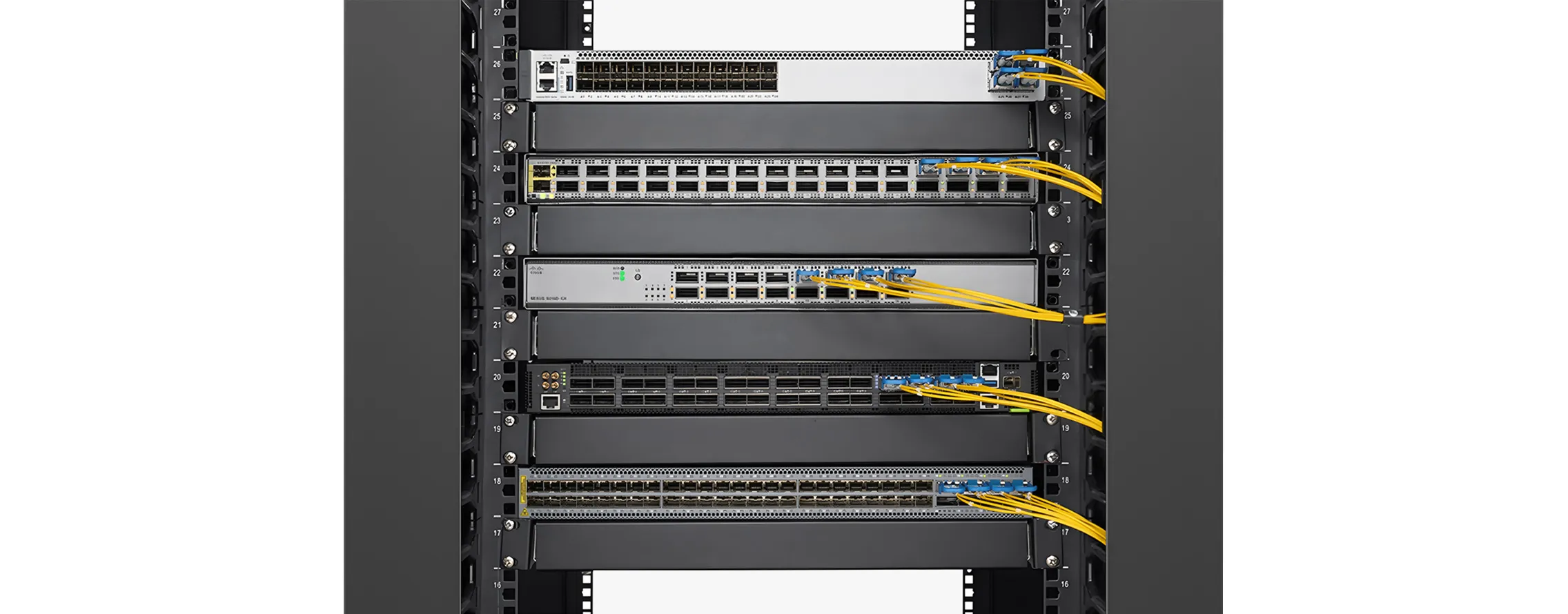 Palo Alto PAN-100G-QSFP28-ER4 Compatible LINK-PP 100G QSFP28 (40km,1310nm,ER4,LC SMF,DOM）